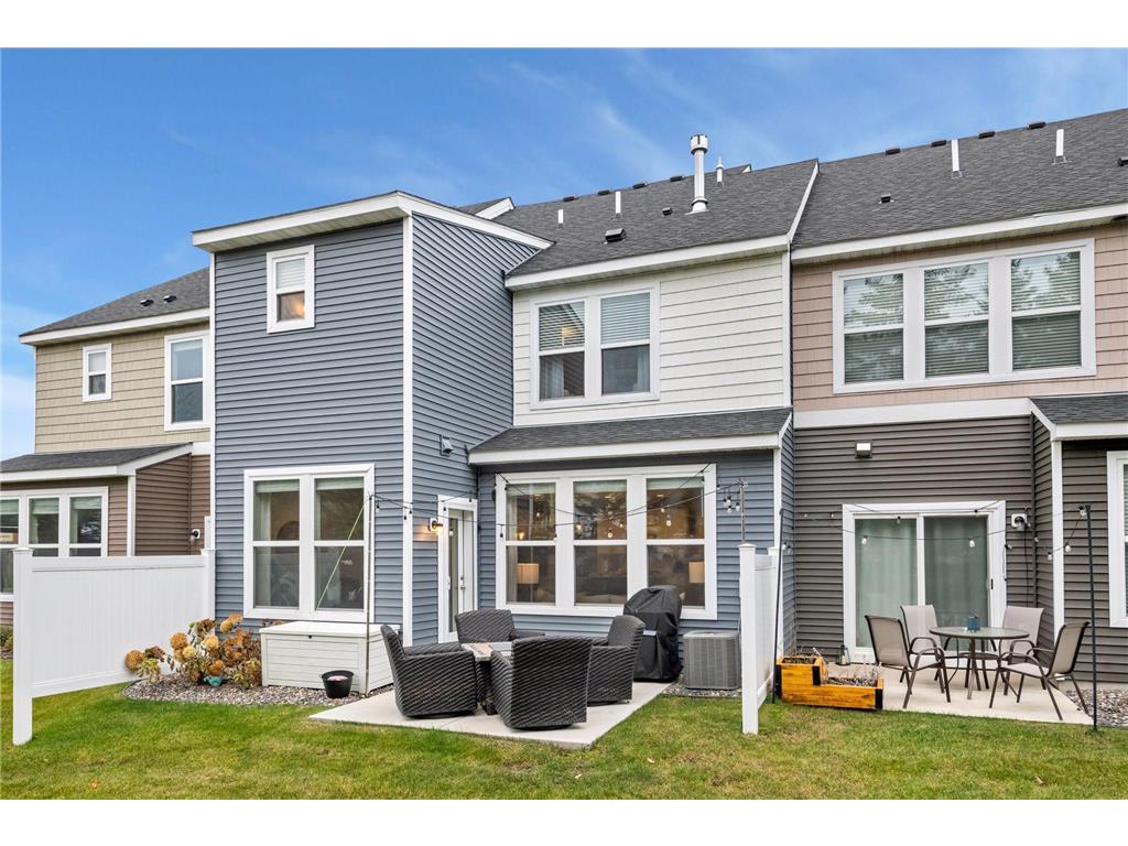 7152 Walnut Grove Lane N, Maple Grove, MN, 55311 MLS 7777457 Edina