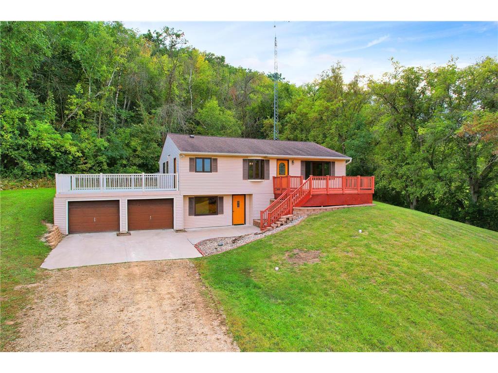 71525 310th Avenue Lake City MN 55041 6435513 image1