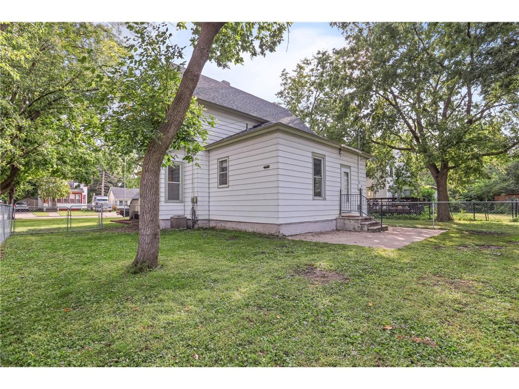 716 1st Street NW Faribault MN 55021 6787008 image31