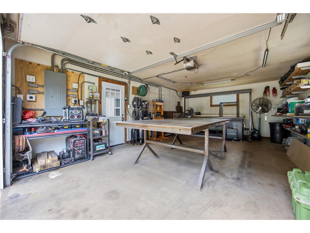 716 3rd Street Hawley MN 56549 7106030 image32