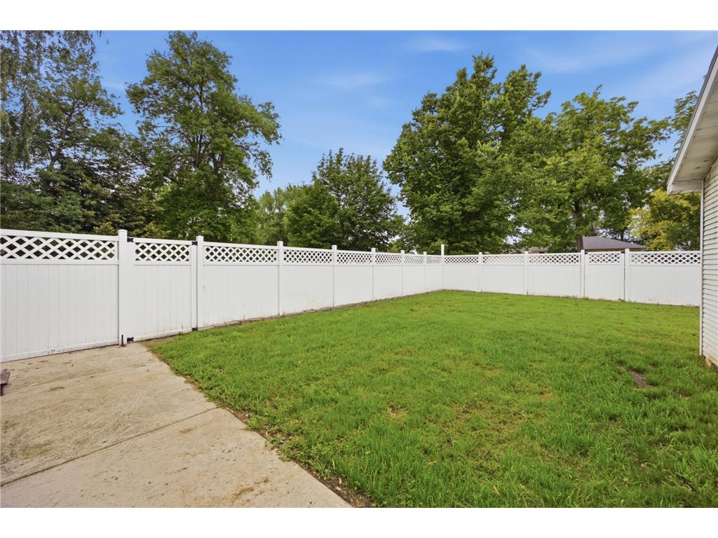 716 3rd Street Hawley MN 56549 7106030 image34