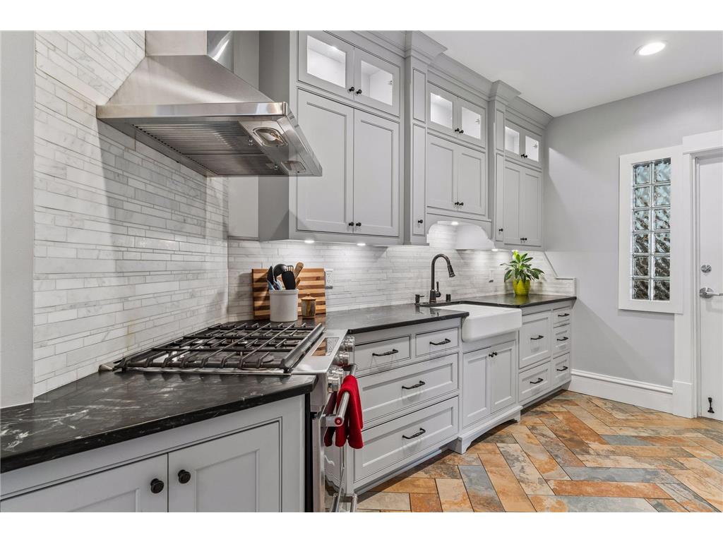 716 5th Avenue SE #2 Minneapolis MN 55414 7069499 image13