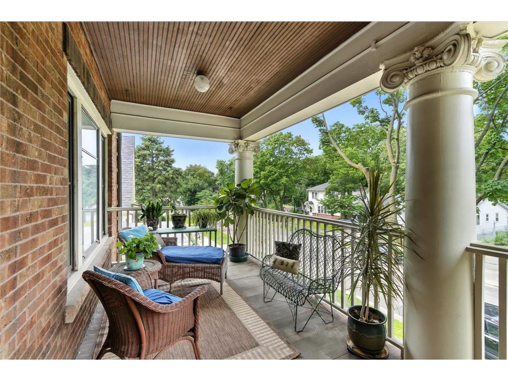 716 5th Avenue SE #4 Minneapolis MN 55414 6774637 image1