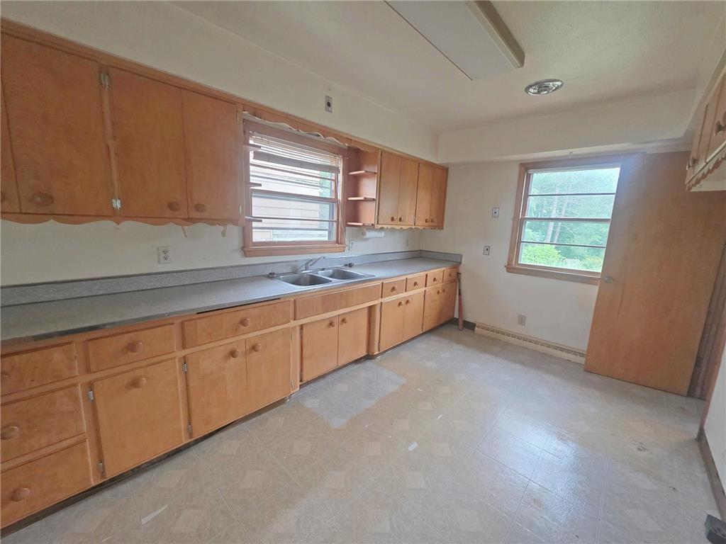 716 E 37th Street Hibbing MN 55746 7001163 image3