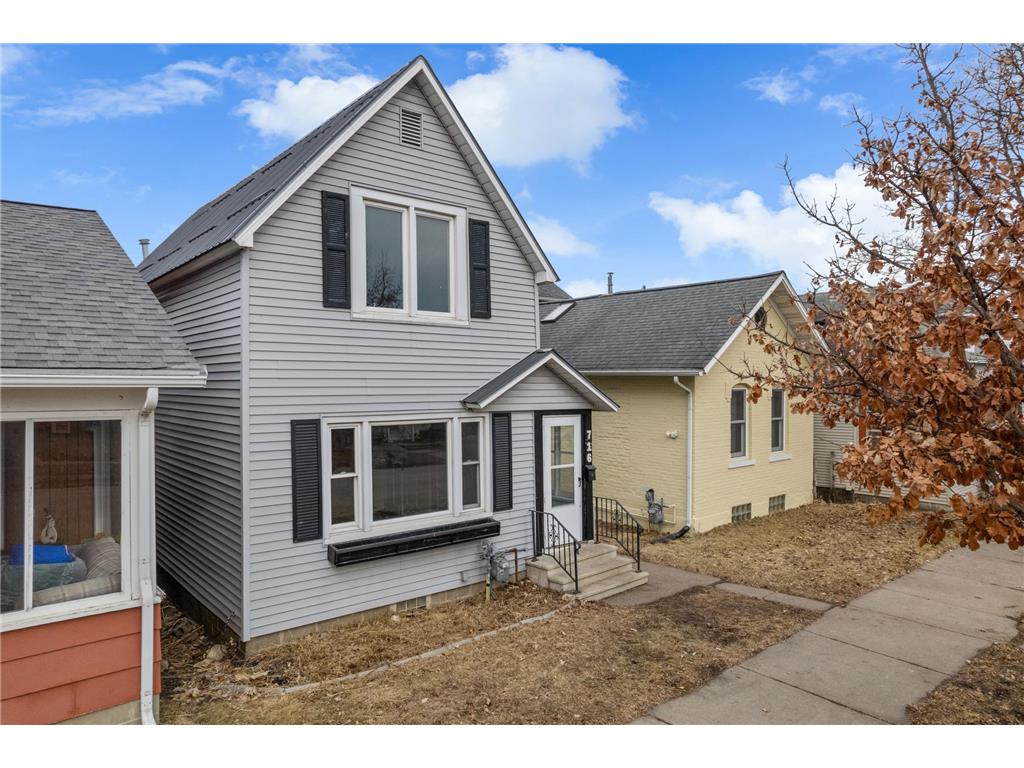 716 E 4th Street Winona MN 55987 7023774 image1