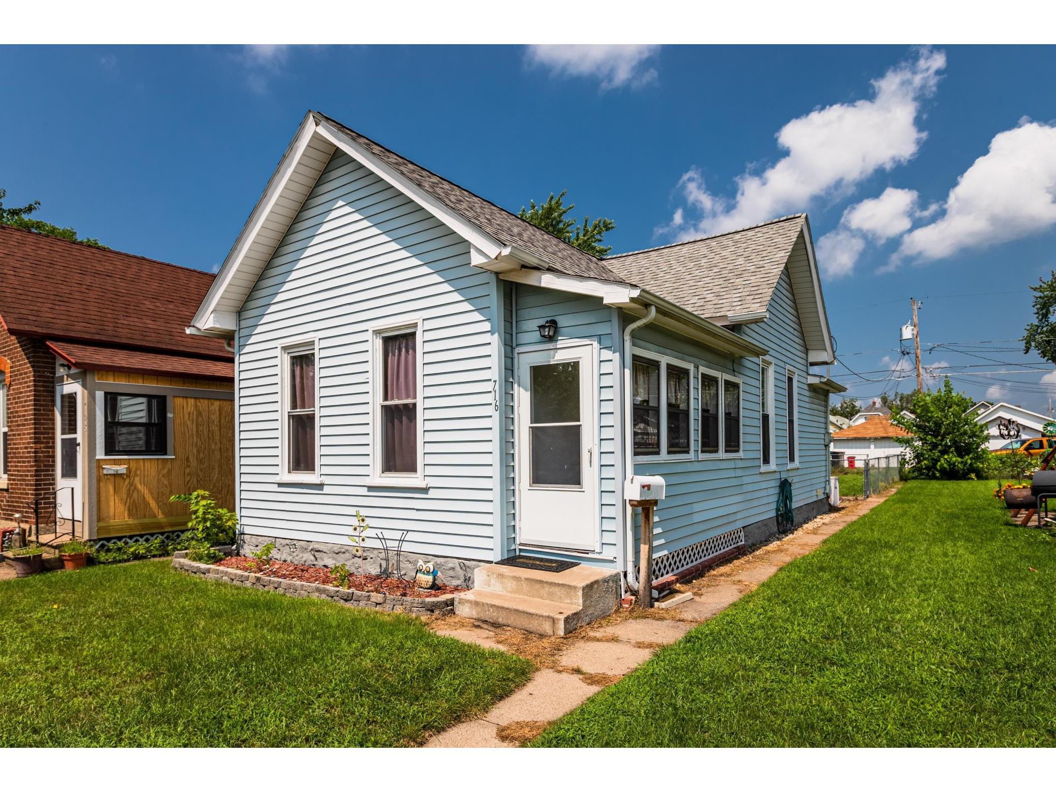 716 E Sanborn Street, Winona, MN, 55987 MLS 6082947 Edina Realty