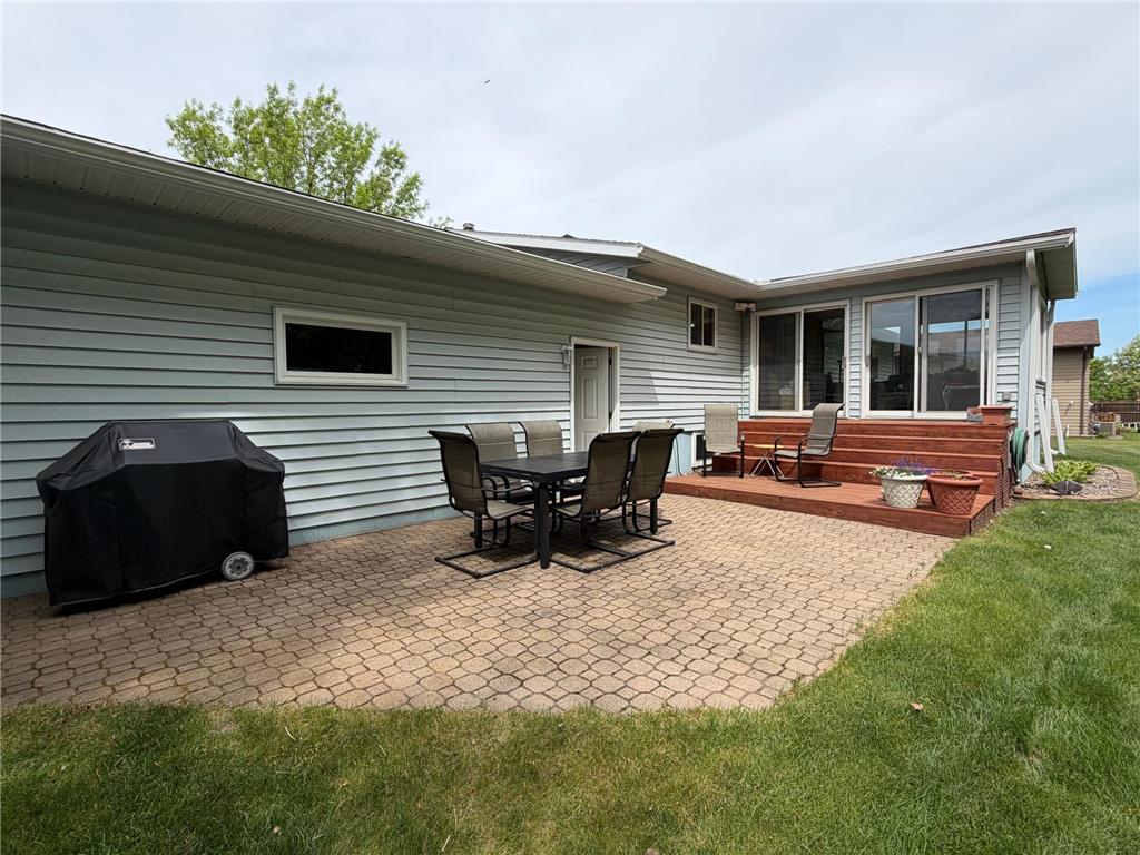 716 Main Avenue S Roseau MN 56751 7084452 image35