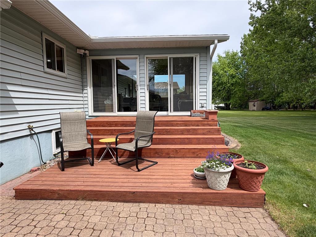 716 Main Avenue S Roseau MN 56751 7084452 image36