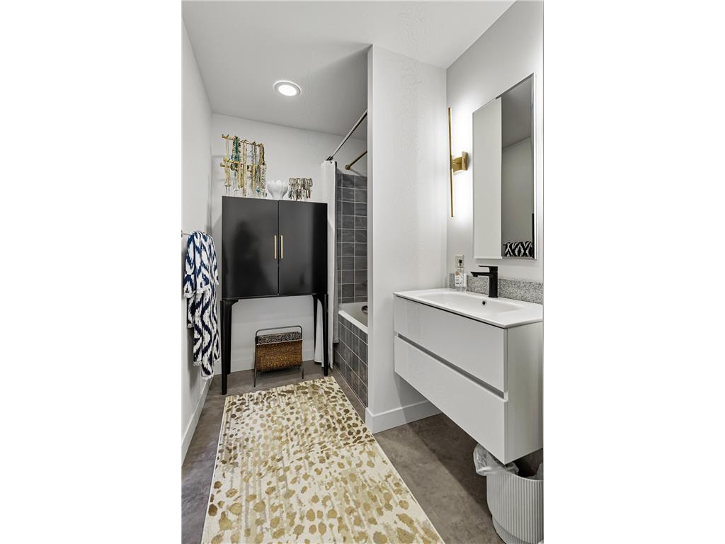 716 N 1st Street #644 Minneapolis MN 55401 7011373 image40