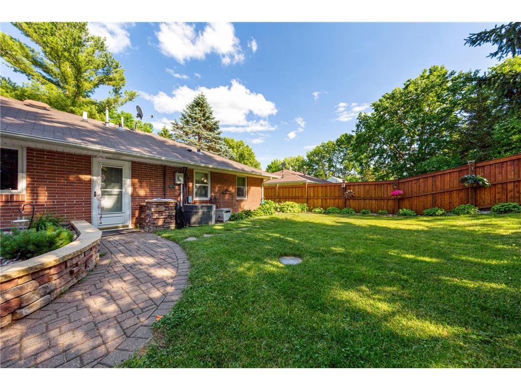 716 N 8th Street Saint Peter MN 56082 7092951 image8