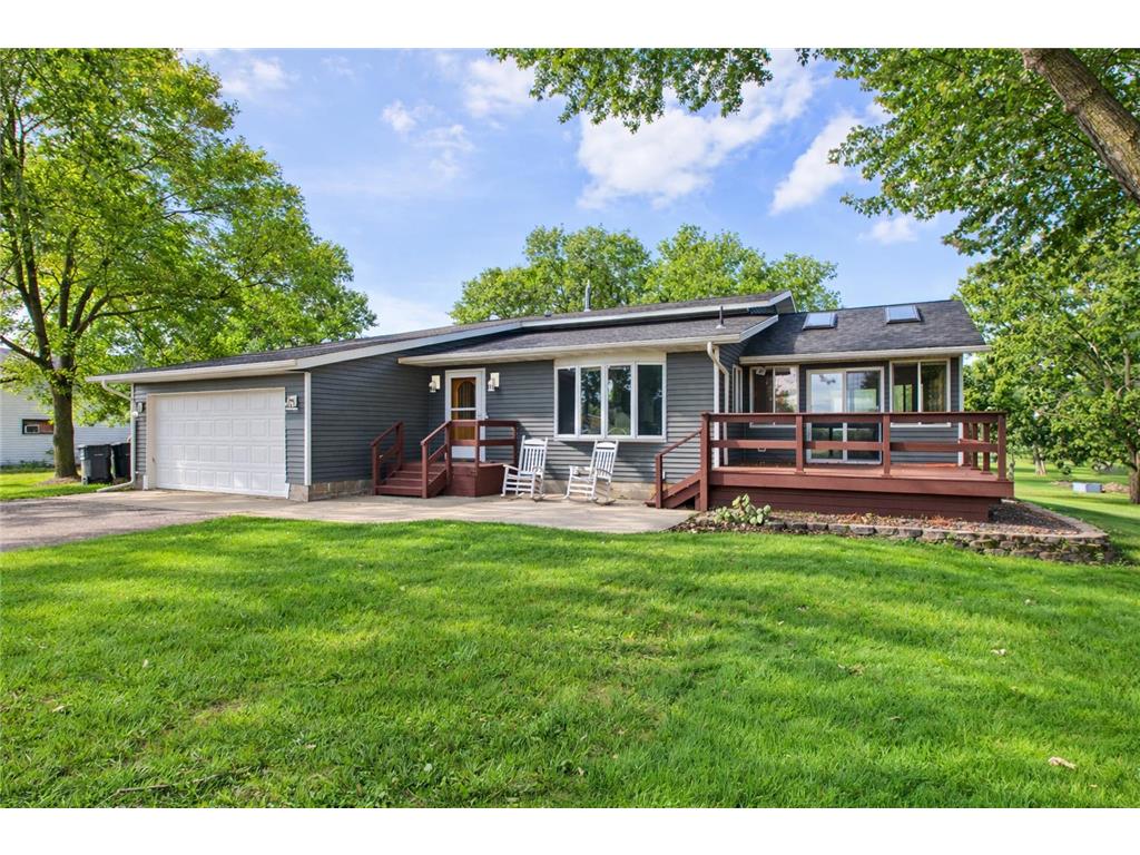 716 N Lokken Drive Cyrus MN 56323 7024725 image1