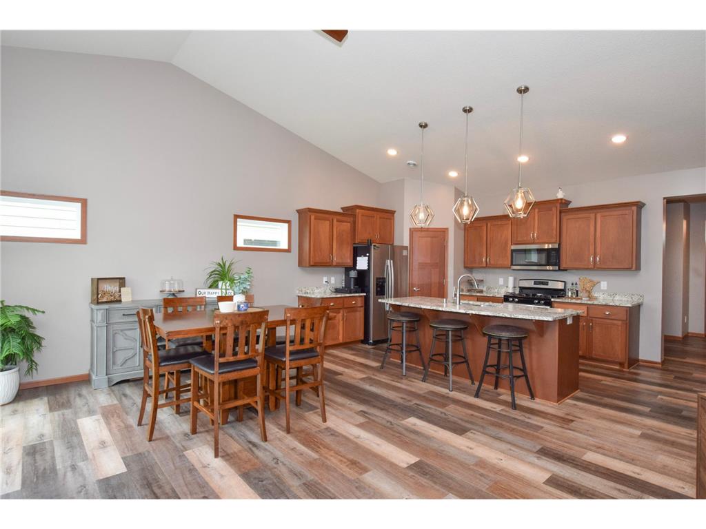 716 S Creek Drive N Champlin MN 55316 7074763 image13