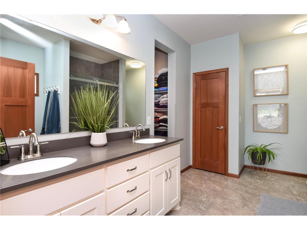 716 S Creek Drive N Champlin MN 55316 7074763 image17