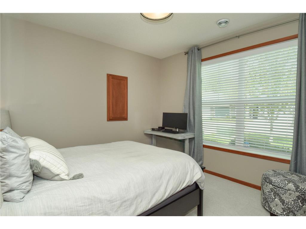 716 S Creek Drive N Champlin MN 55316 7074763 image23