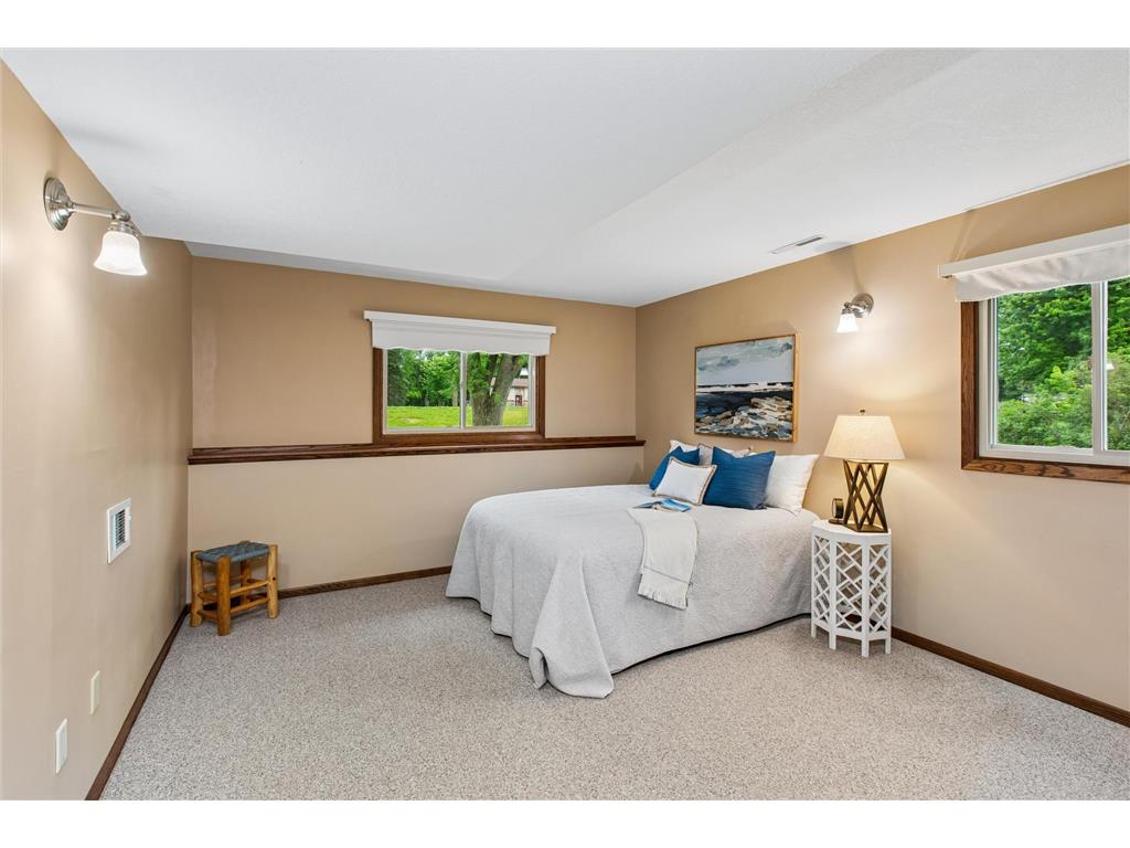 7160 Creekwood Lane Credit River Twp MN 55372 7012602 image34