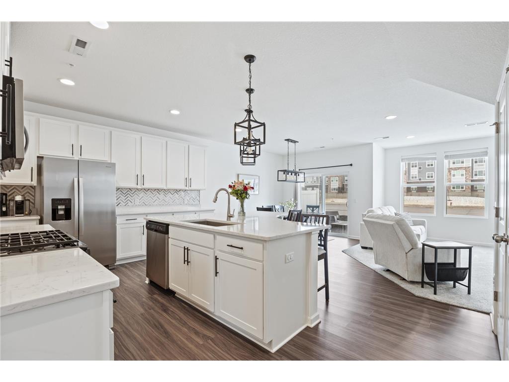 7161 Walnut Grove Way N Maple Grove MN 55311 7091395 image1