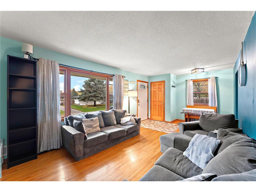 7169 Clay Avenue Inver Grove Heights MN 55076 7026971 image3