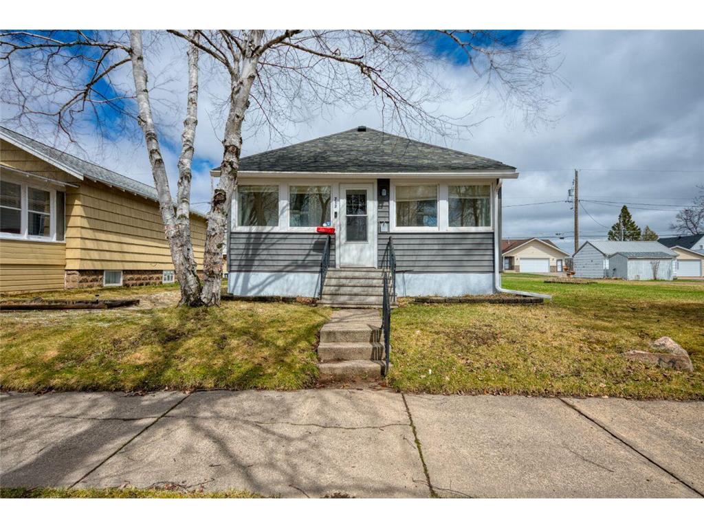717 16th Street N Virginia MN 55792 6700086 image1