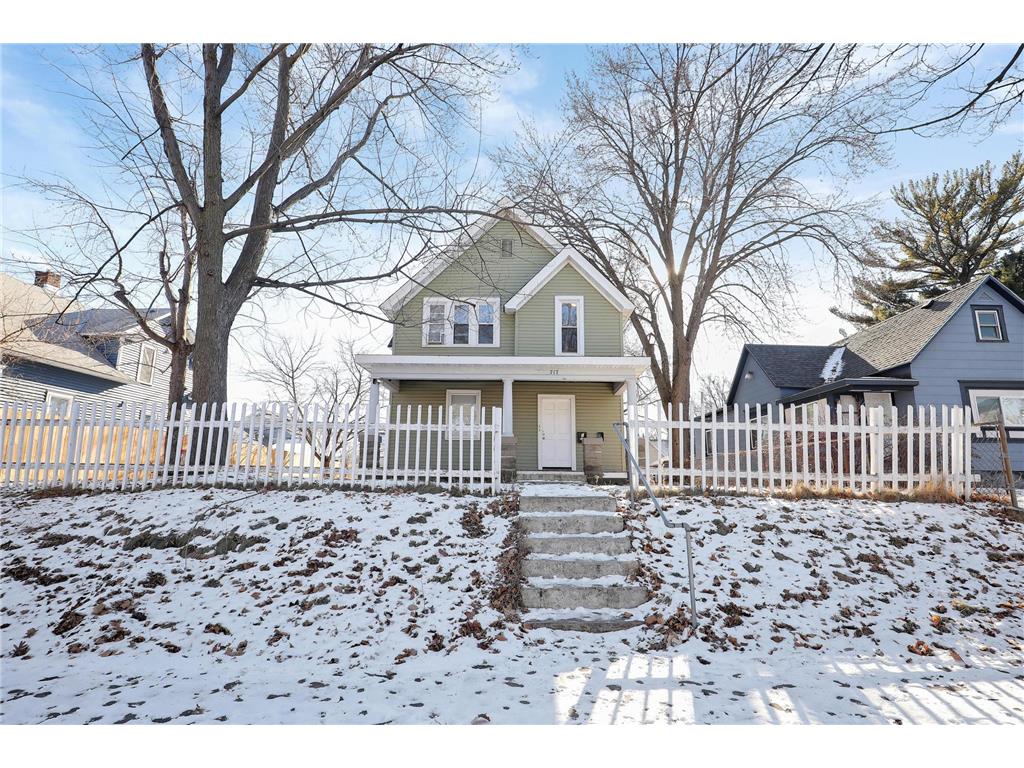 717 31st Avenue N Minneapolis MN 55411 6659139 image1