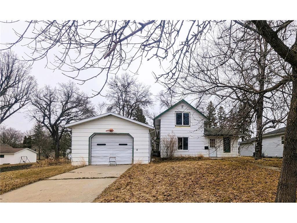 717 4th Street NE, Fosston, MN, 56542 MLS 6362890 Edina Realty