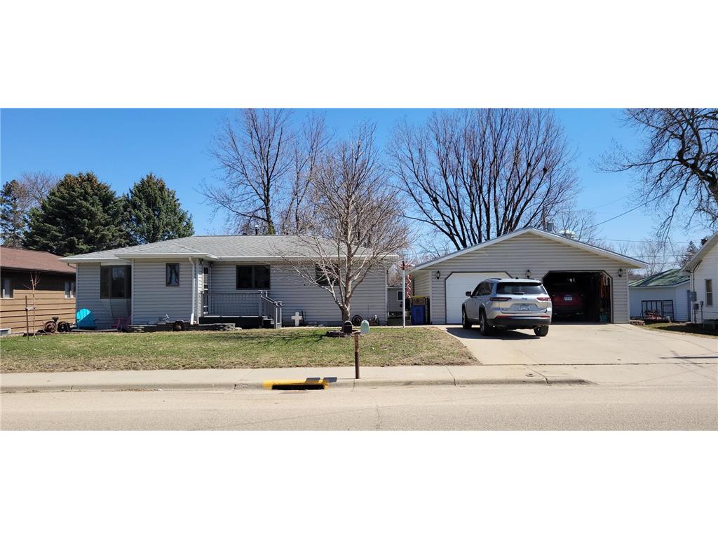 717 8th Avenue SW Pipestone MN 56164 6351464 image1