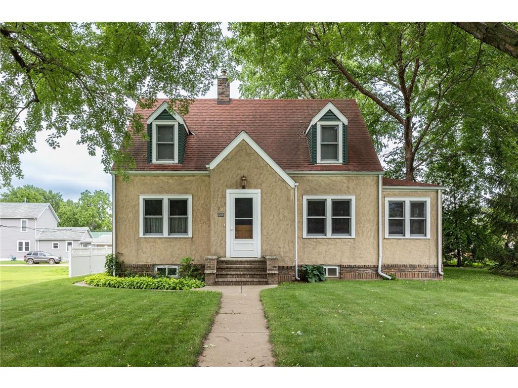 717 Broadway Avenue Wabasha MN 55981 7055484 image1