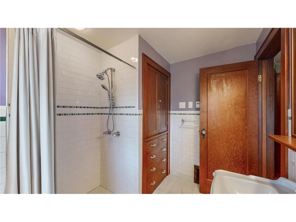 717 Broadway Avenue Wabasha MN 55981 7055484 image15