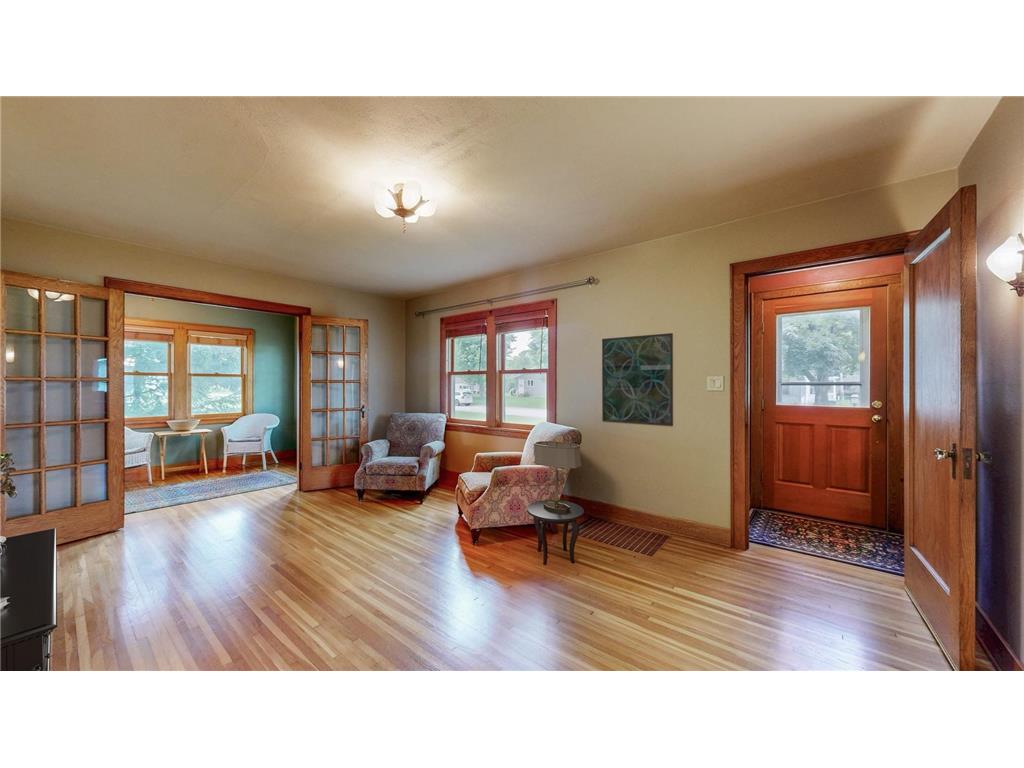 717 Broadway Avenue Wabasha MN 55981 7055484 image2