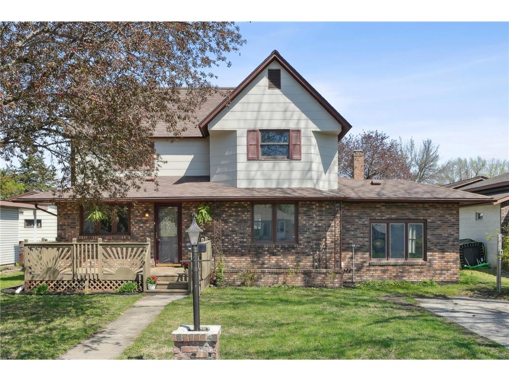 717 E Plum Street Redwood Falls MN 56283 6714283 image1