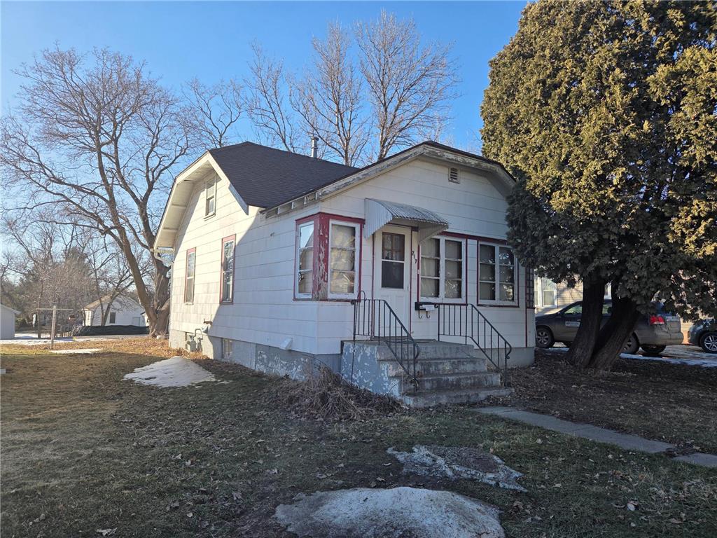 717 Garfield Avenue Albert Lea MN 56007 7020038 image1