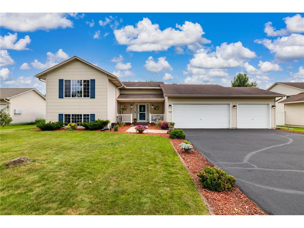 717 Heritage Lane Belle Plaine MN 56011 7105734 image1