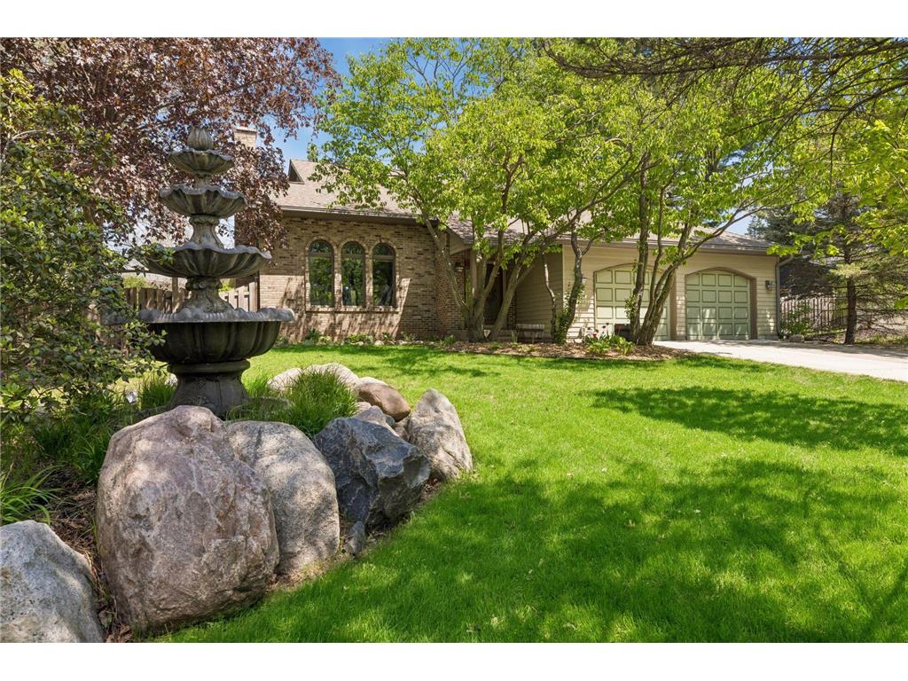 717 Marie Avenue W Mendota Heights MN 55118 7069179 image1