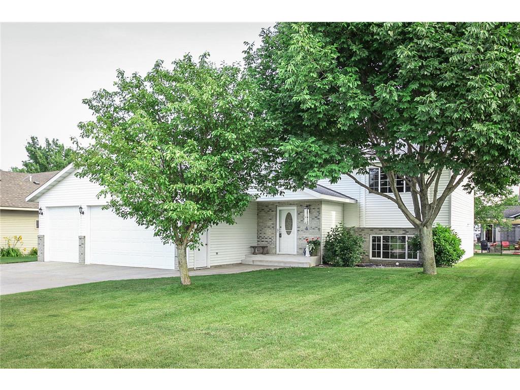 717 Ochotto Lake Drive Avon MN 56310 6408806 image1