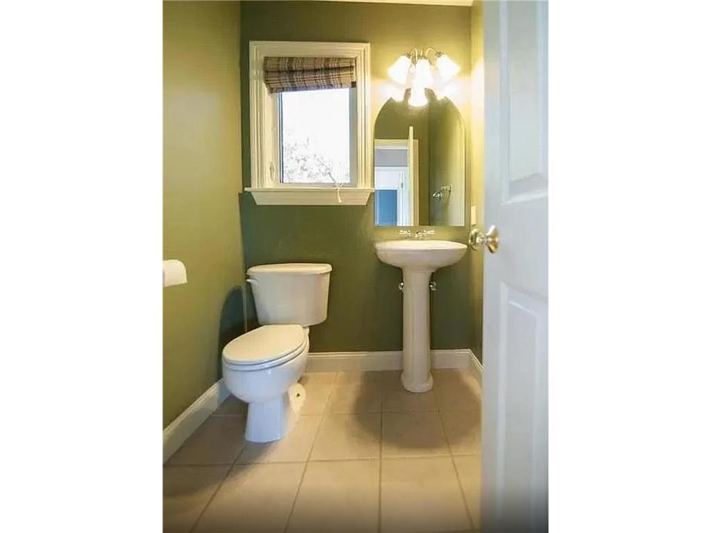 717 S Shore Drive Detroit Lakes MN 56501 6708985 image18