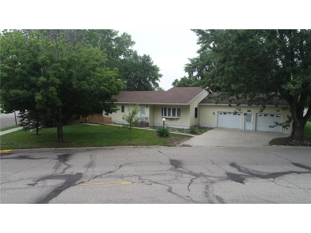 717 Westwood Drive Alexandria MN 56308 6592408 image1