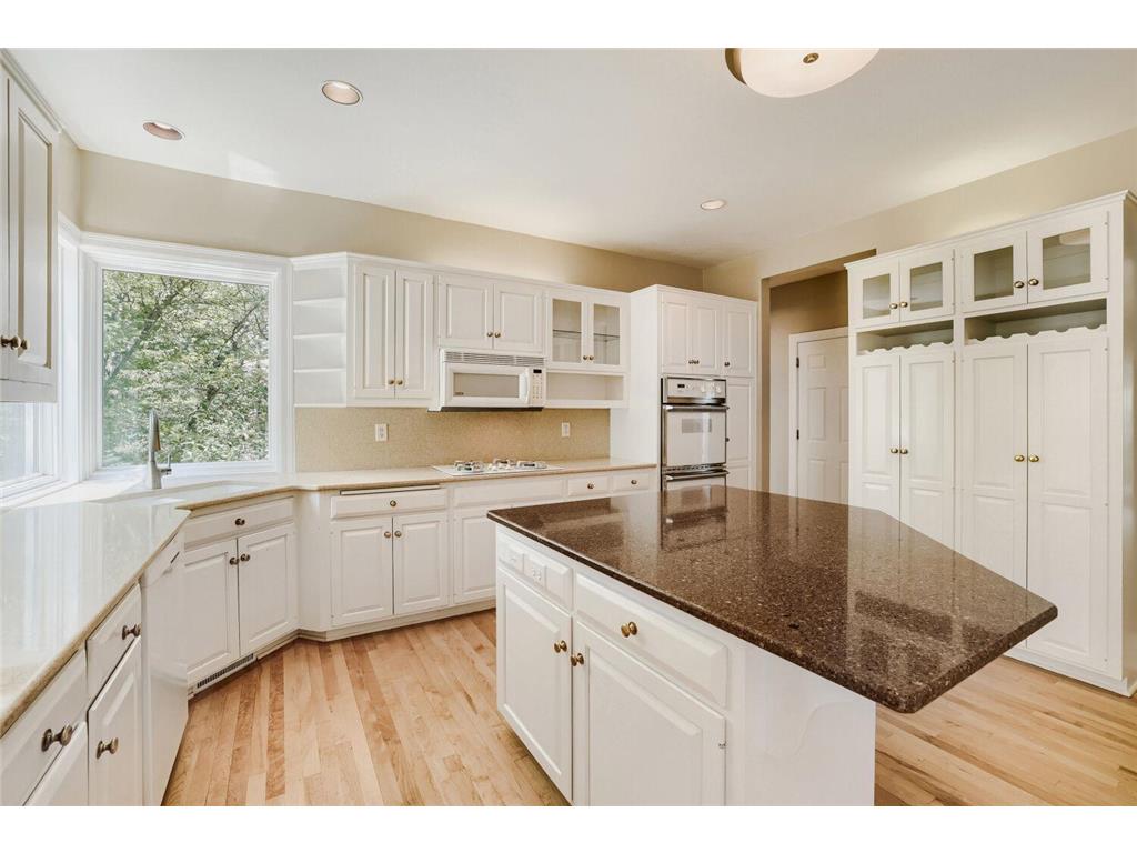 7170 Kenmare Drive Bloomington MN 55438 7110957 image22
