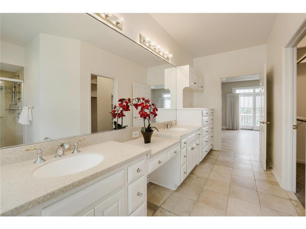 7170 Kenmare Drive Bloomington MN 55438 7110957 image34