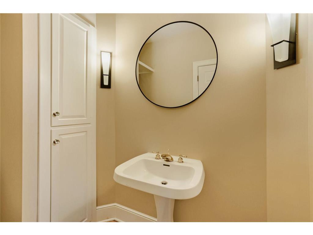 7170 Kenmare Drive Bloomington MN 55438 7110957 image38