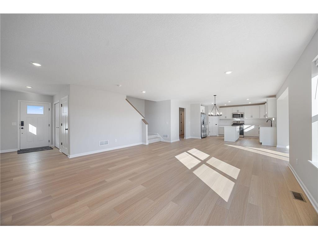 7173 Paris Avenue NE Otsego MN 55330 6821558 image9