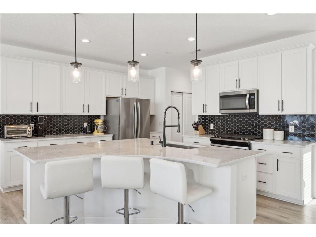 7177 Walnut Grove Lane N Maple Grove MN 55311 6670581 image1