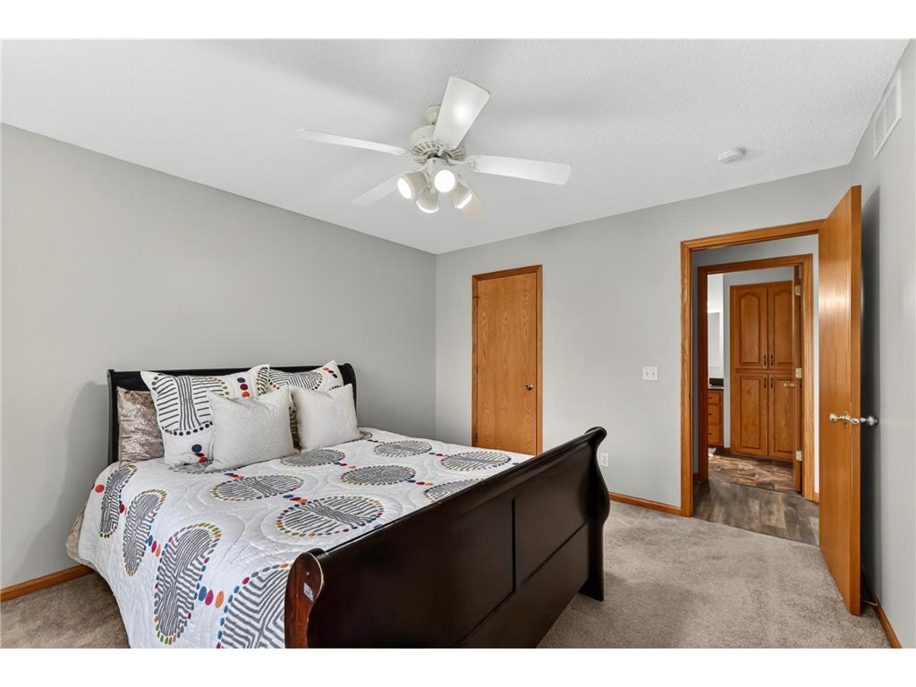 718 10th Street SW Pine Island MN 55963 7069495 image10