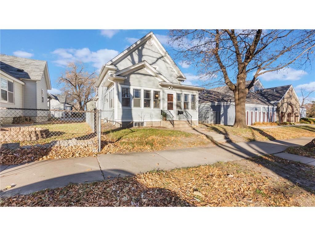 718 30th Avenue N Minneapolis MN 55411 6526716 image1