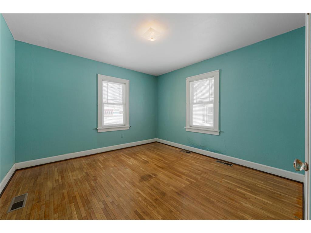 718 6th Street N Saint James MN 56081 7026640 image19