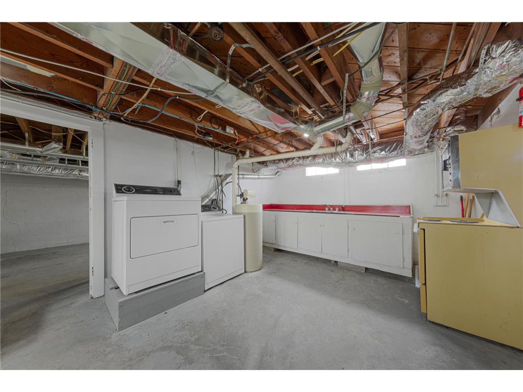 718 6th Street N Saint James MN 56081 7026640 image30