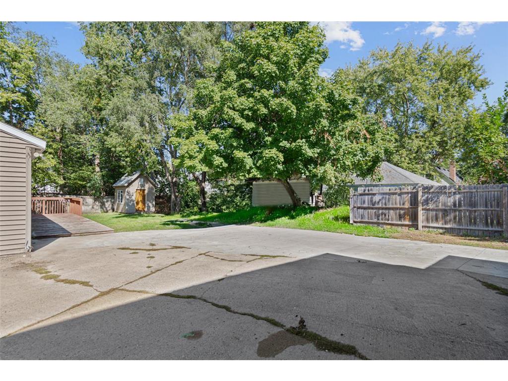 718 6th Street NW Faribault MN 55021 6794872 image57