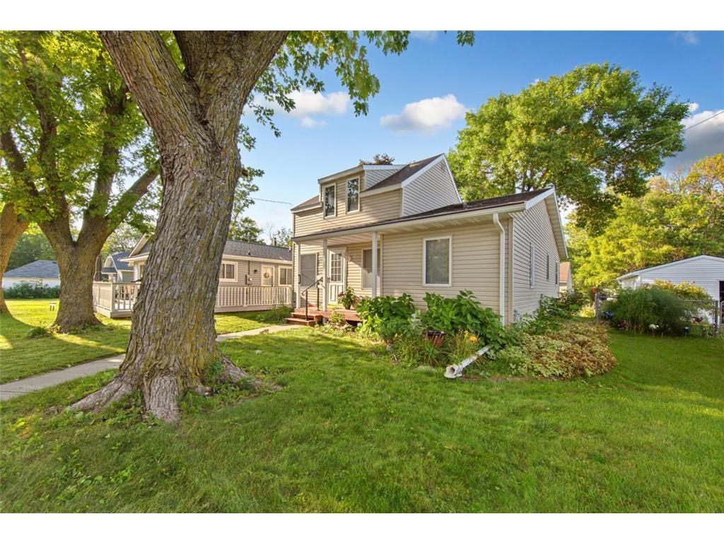 718 Alcove Street Albert Lea MN 56007 6781900 image1