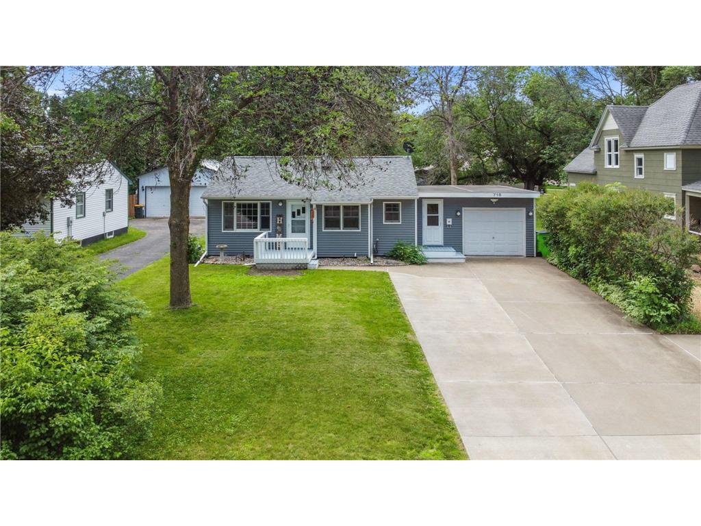 718 E 4th Street New Richmond WI 54017 6560124 image1