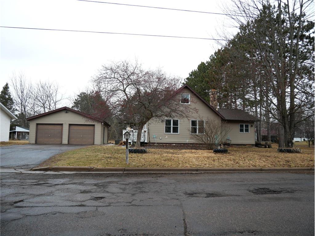 718 E 9th Street S Ladysmith WI 54848 6647201 image1