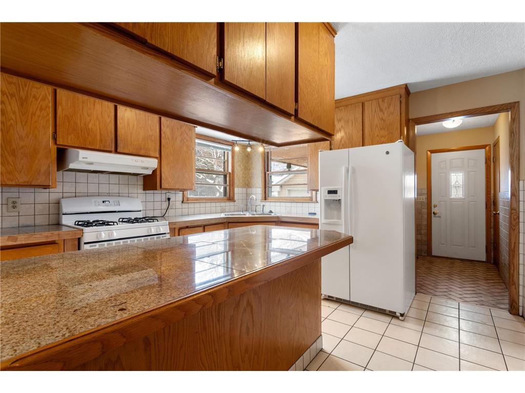 718 Jackson Street Anoka MN 55303 6824818 image1