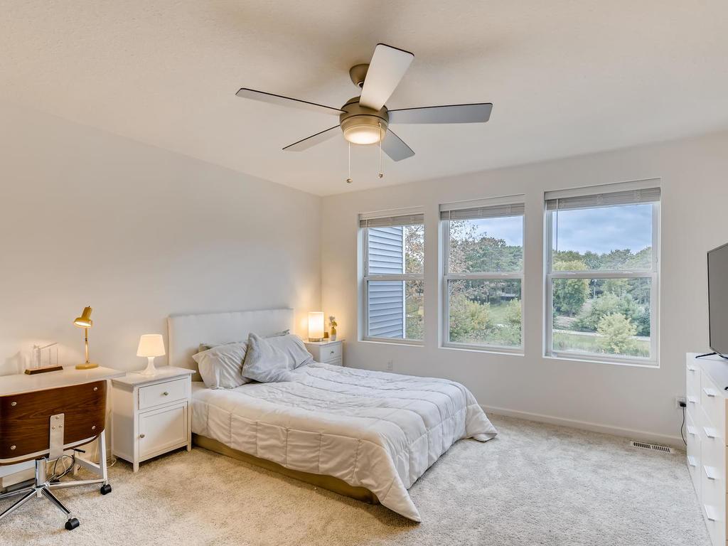 718 Maggie Way Chanhassen MN 55317 7090328 image16